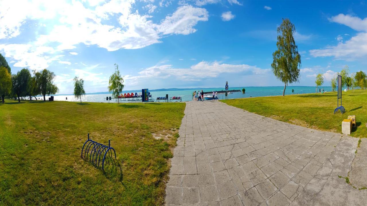 Napsugar Resort Siófok Exterior foto